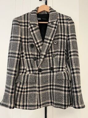 ZARA Black and White Plaid Double-Breasted Blazer